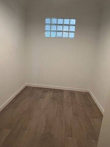 Piso de alquiler en Calle de Monteleón, Universidad - Malasaña - Photo 2