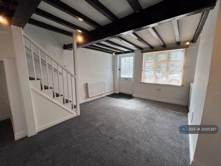 3 bedroom terraced house to rent - Photo 2