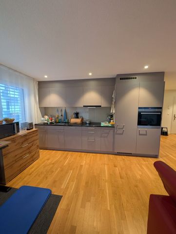 2.5 Zimmer, 68 m², 2. Stock - Foto 4