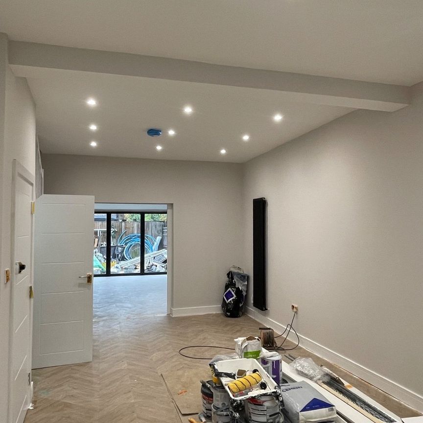 3 Bed Semi-Detached House, Carlingford Road, N15 - Photo 1