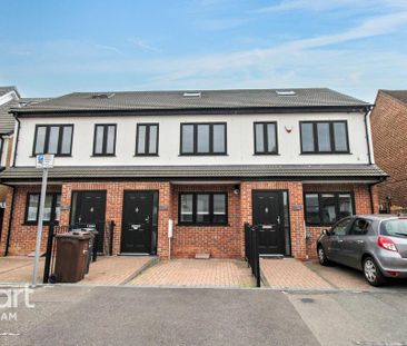 3 bedroom terraced house to rent - Photo 4