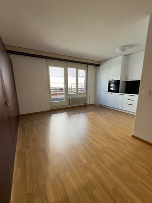 GERÄUMIGE 4.5-ZIMMER-WOHNUNG IM HERZEN VON BASEL - Foto 1