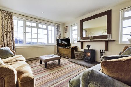 3 bedroom detached house to rent - Photo 3