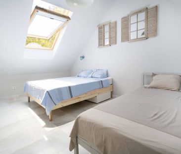 Luxury Townhouse for rent in San Pedro de Alcántara, Andalusia - Photo 6