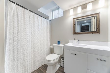 For Lease - 996 Savoline Boulevard, Milton, Ontario - Photo 5