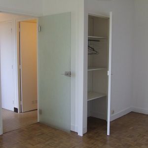 Location Appartement 1 pièce 31m² - Photo 3