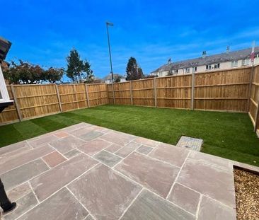 2 bedroom semi-detached house to rent - Photo 4