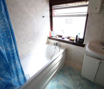 House share to rent - Photo 6