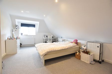 248 Cobham Road, Fetcham, Leatherhead - Photo 4