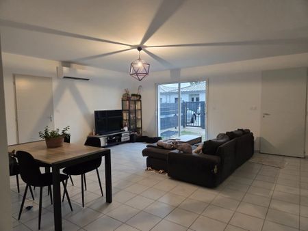 Location Maison 3 pièces 89 m2 à Bollène - Photo 2