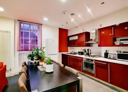 Platinum Plus Studio - Photo 5