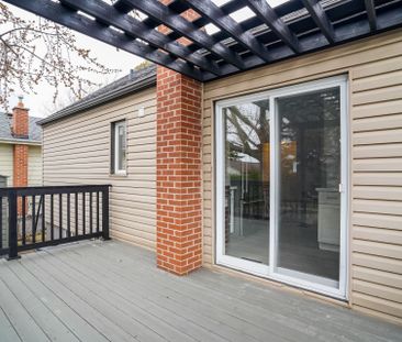 For Lease - 96 Mohawk Road, Hamilton, Ontario - Photo 1