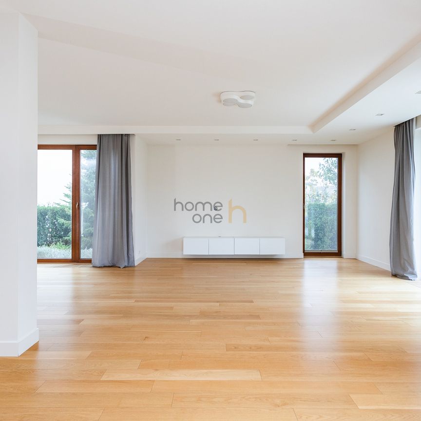 Polska, Warszawa - Фото 1