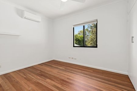 2 Reserve Street, Seaforth NSW 2092 - House For Rent | Domain - Photo 5