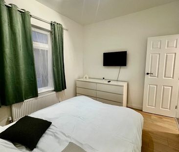 Room in a Shared House, Olton Street, L15 - Photo 2