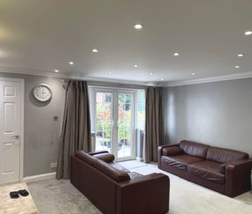 Adelaide Road, High Wycombe - Photo 1