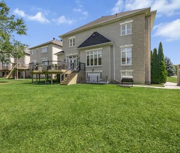 For Lease - 124 Boake Trail, Richmond Hill, Ontario - Photo 1