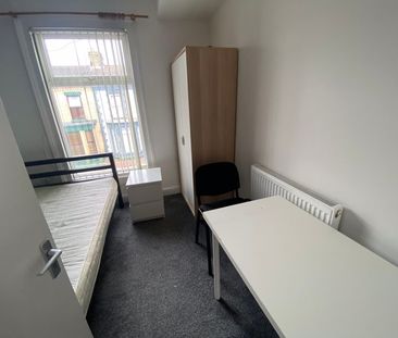 Gainsborough Road, Liverpool - Photo 1