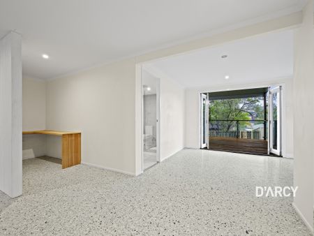 6 WYNGARDE ST - Photo 4