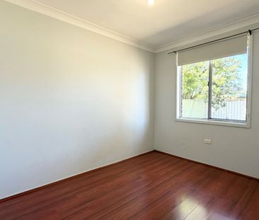 Well Presented Family Home! - Photo 6