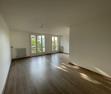 Location Appartement 3 pièces 72m² JOUE LES TOURS 37300 - Photo 2