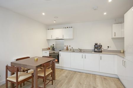 1 bedroom flat to rent - Photo 2