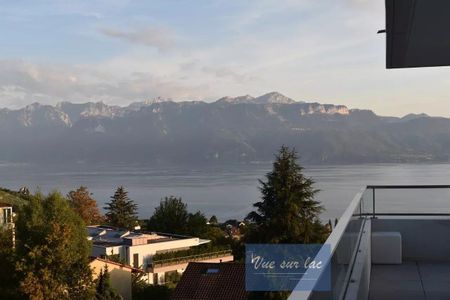 Contemporary apartment and panoramic terrace - Photo 3