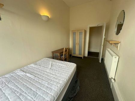 Lauriston Place, Flat 3F1, Tollcross, EH3, Edinburgh - Photo 5