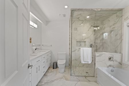 For Lease - 474 Bob-O-Link Road, Mississauga, Ontario - Photo 4