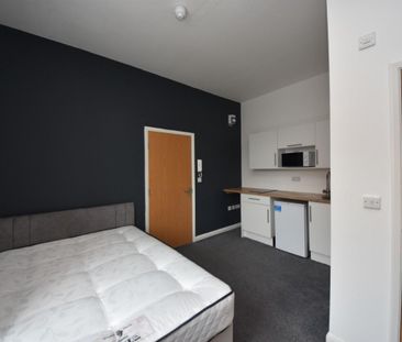 1 bed Studio for Rent - Photo 3