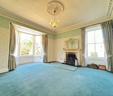 4 bedroom detached house to rent - Photo 2