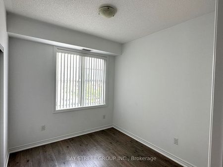 For Lease - 2333 Sawgrass Drive Unit# 305, Oakville, Ontario - Photo 5