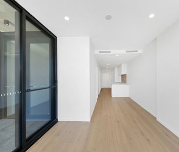 Brand New Living at "The Shard" - Modern Style and Ultimate Conveni... - Photo 1