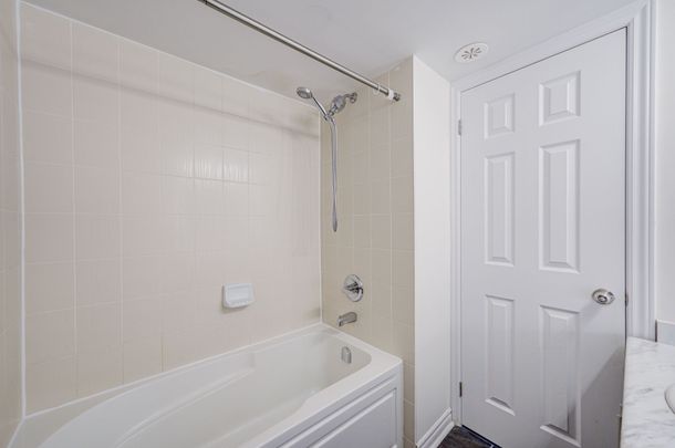 For Lease - 13 Eaton Park Lane Unit# 16, Toronto, Ontario - Photo 1
