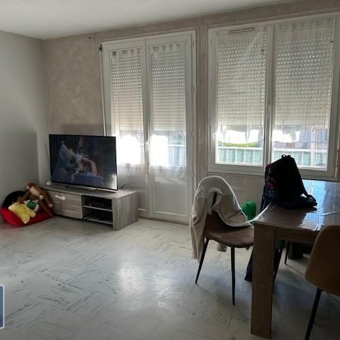 Location Appartement 4 pièces 73m² ESSOMES SUR MARNE 02400 - Photo 1