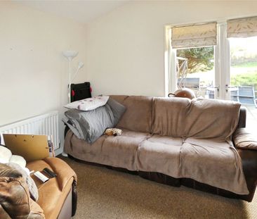 3 bedroom house to rent Sotheby Avenue, Sutton-in-Ashfield, Notting... - Photo 5