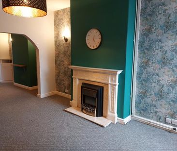 3 bedroom terraced house to rent - Photo 6