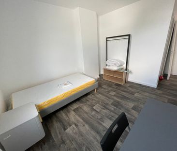 Location Appartement 15m² - Photo 4