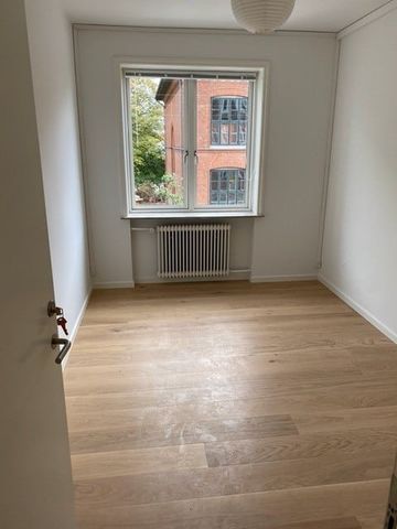 Brønshøjvej 10 - Photo 3