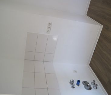Renovierte 2-Zimmer Wohnung mit Balkon – Wohnen in direkter Audi-Nähe! - Foto 1