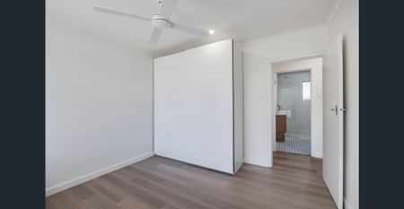 Sophisticated Living in Mile End - Photo 2