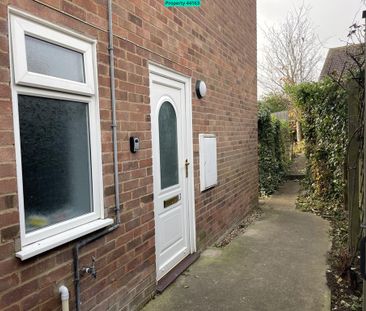 2 bedroom ground floor flat to rent - Photo 4