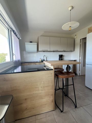 Location Appartement 3 pièces 64m² - Photo 2