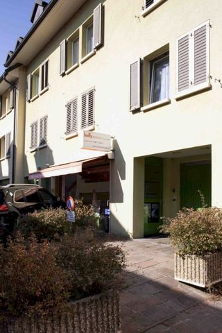 Au coeur de la ville, agréable appartement de 3 pièces dans les combles - Foto 5