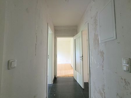 Gemütliche 3-Zimmer-Wohnung für Selbstrenovierer *** 500 € Renovierungsgutschrift *** - Foto 3
