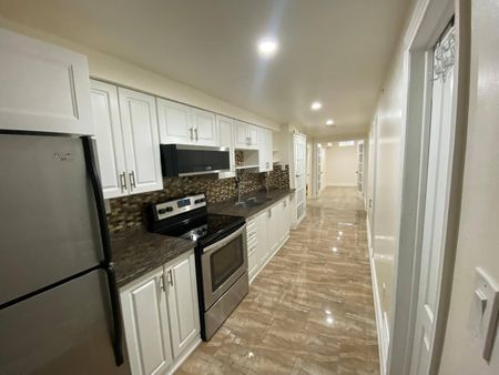 For Lease - 82 Severin Street, Brampton, Ontario - Photo 4