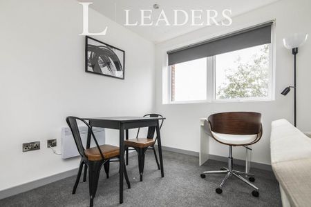 1 bedroom flat to rent - Photo 2