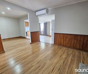 Walk to town & university - Photo 1