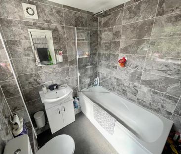 2 Bedroom Terraced To Let - Photo 4