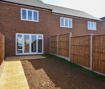 2 bedroom terraced house to rent - Photo 1